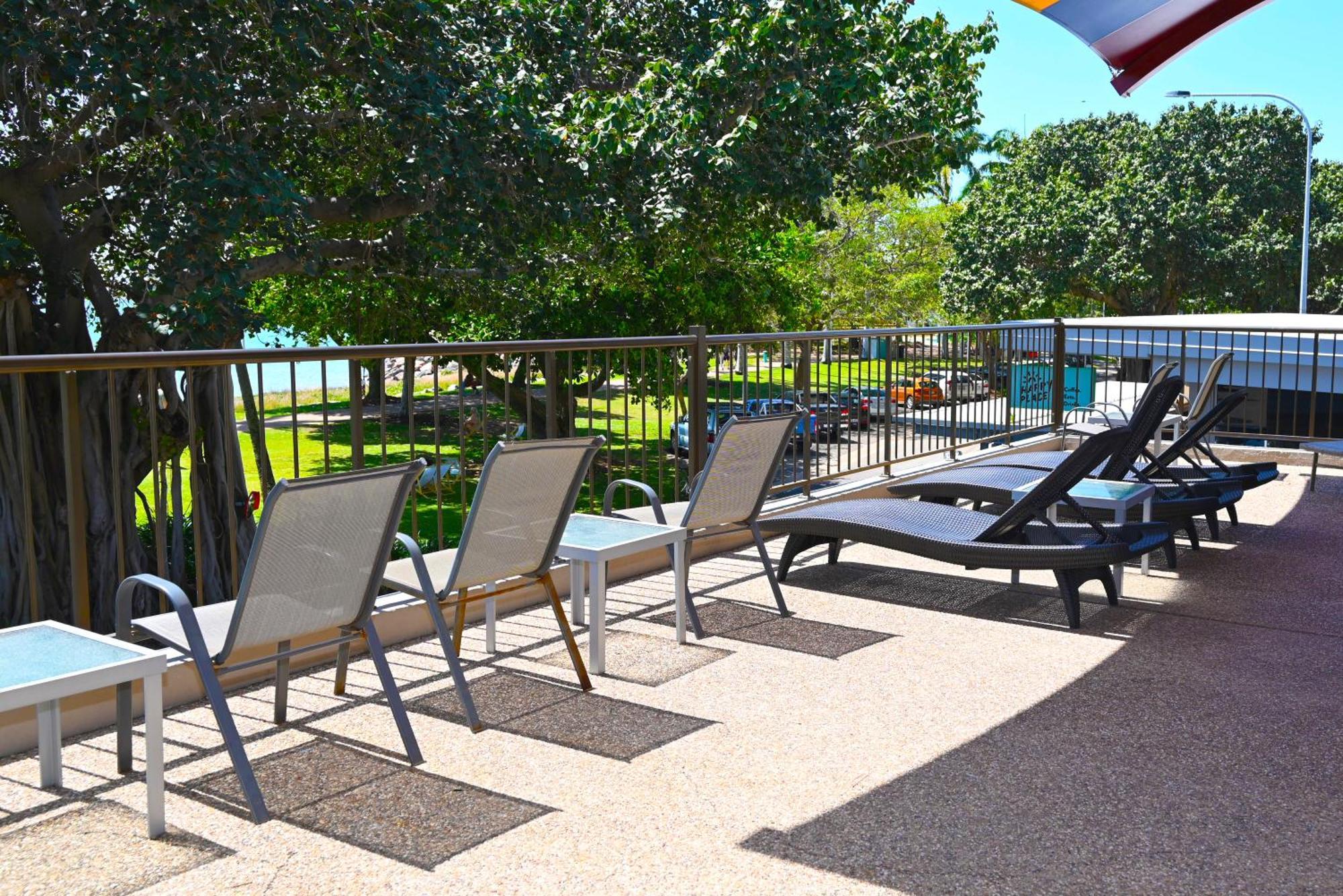 Bord des eaux Le Strand Townsville Extérieur photo